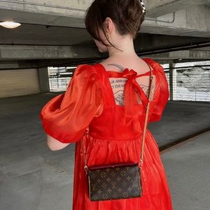 🌹SOLD🌹 LOUIS VUITTON MONOGRAM RECITAL BAG